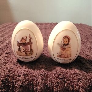 Vintage Hummel Porcelain Eggs